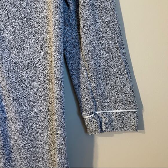 Gilligan & O’Malley Gray V-Neck Collar Long Sleeve Button Down Nightgown Size M - Picture 3 of 8